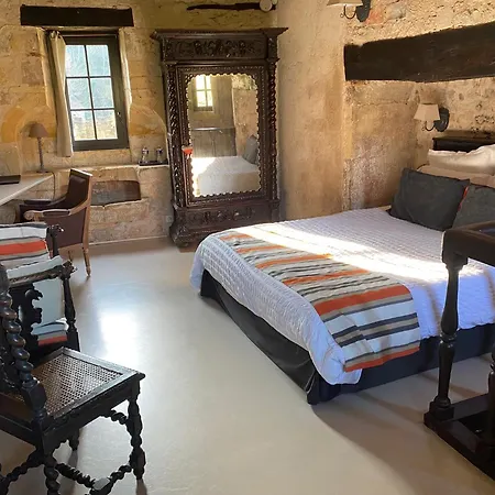 Alojamento de Acomodação e Pequeno-almoço Manoir La Barriere - Lot 4*